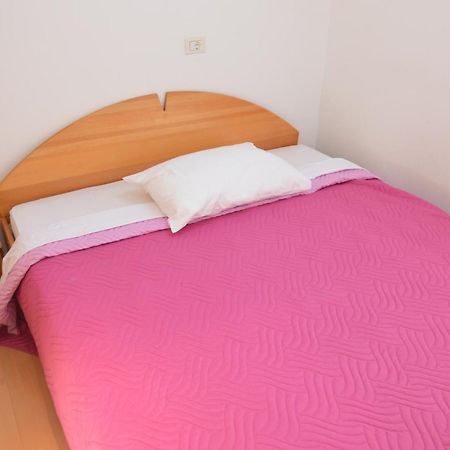 Apartments Vila Marinela Пореч Екстер'єр фото