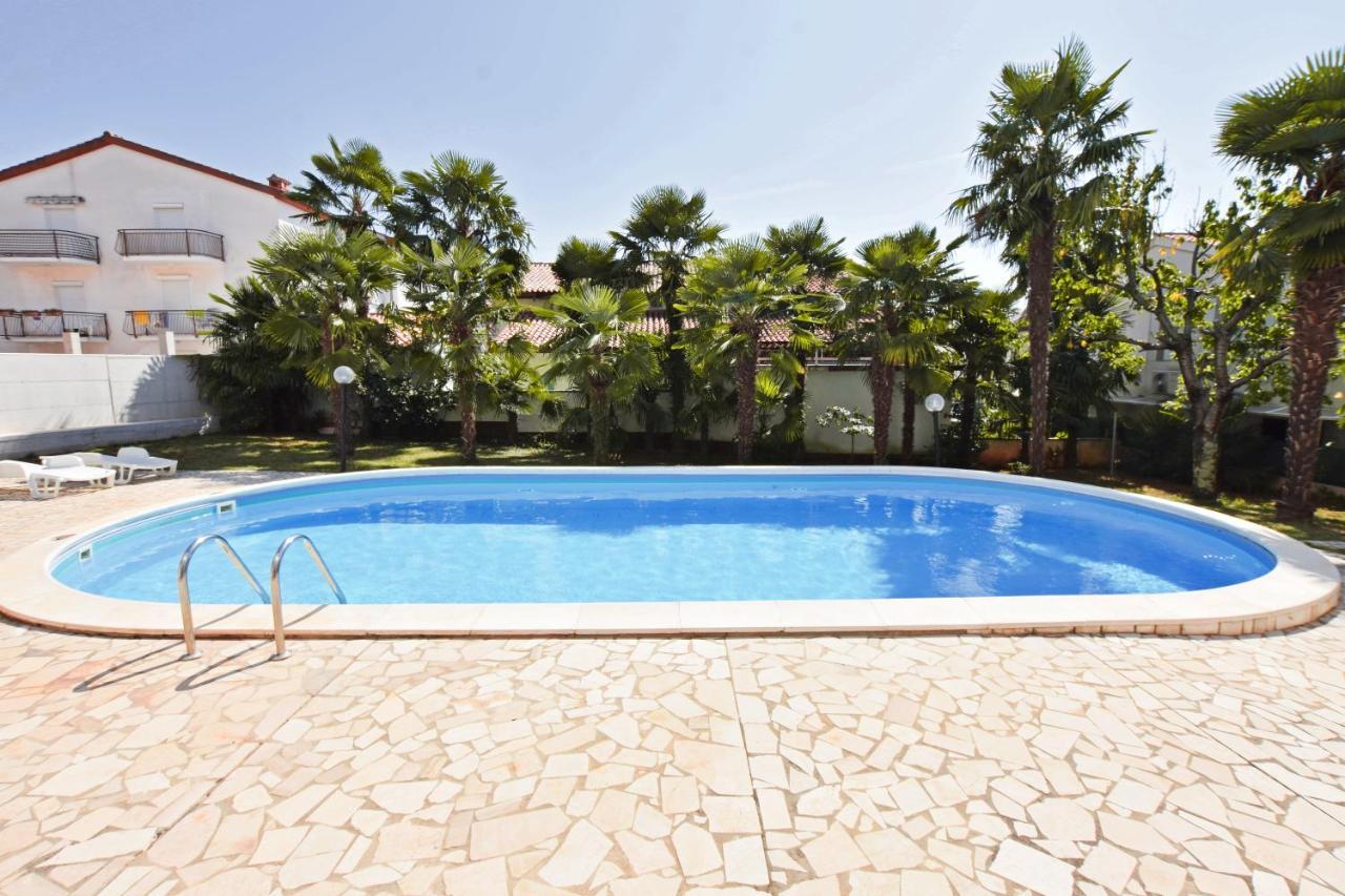 Apartments Vila Marinela Пореч Екстер'єр фото