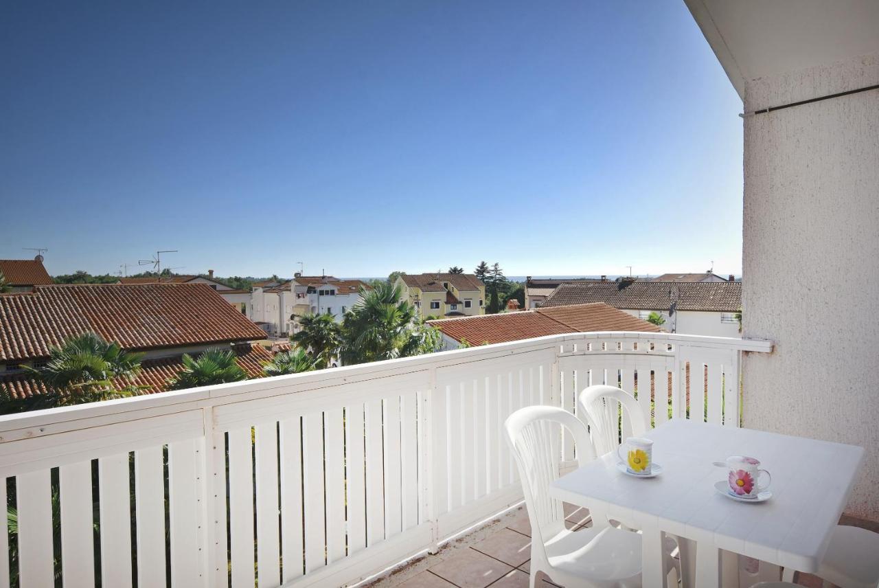 Apartments Vila Marinela Пореч Екстер'єр фото