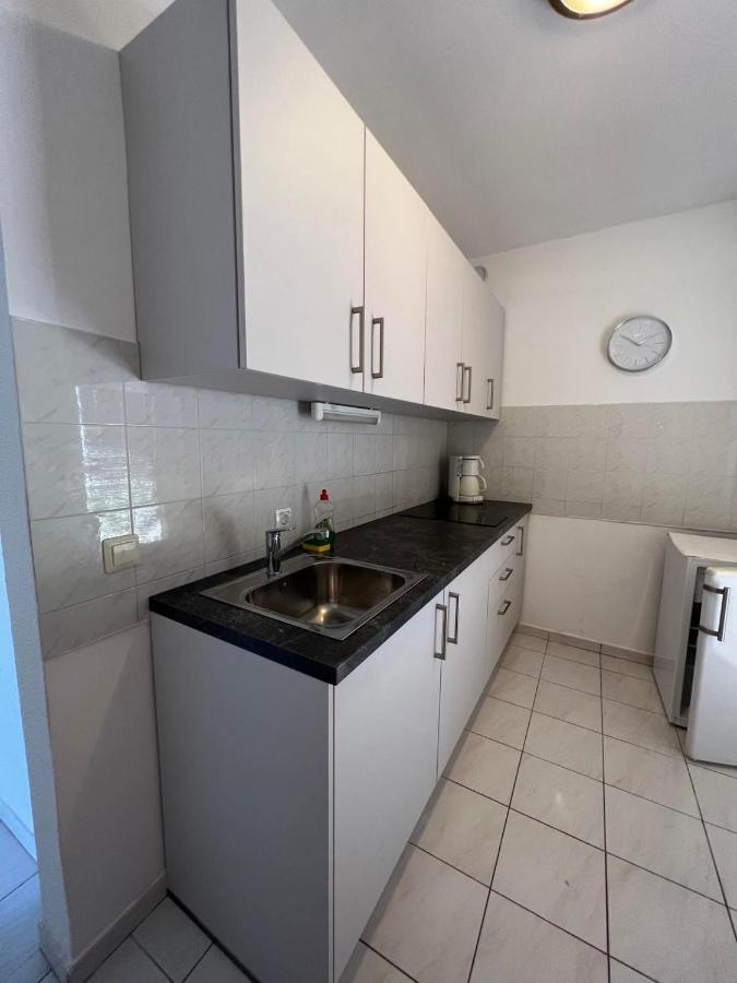 Apartments Vila Marinela Пореч Екстер'єр фото
