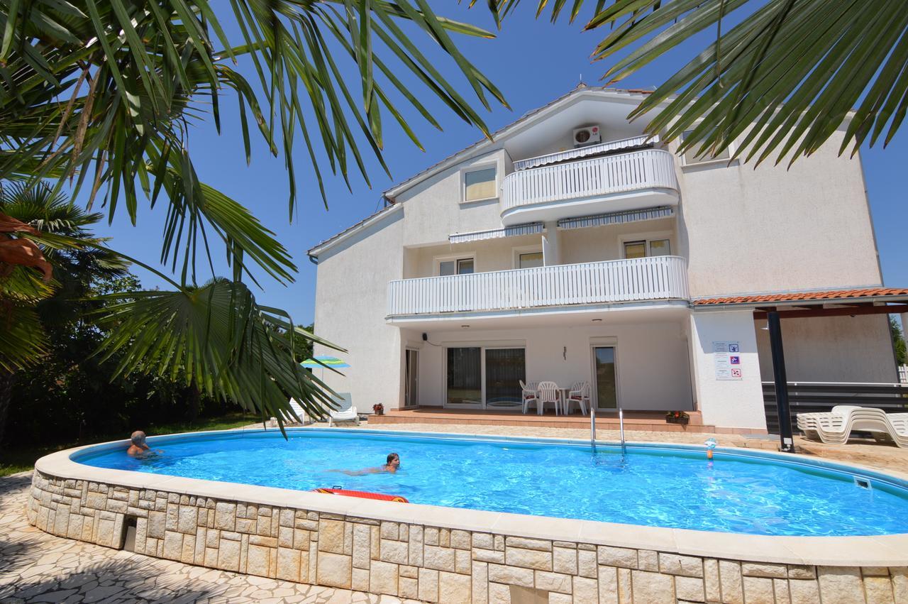 Apartments Vila Marinela Пореч Екстер'єр фото